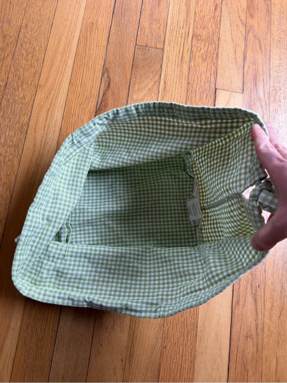 Pottery barn kids green gingham basket liner
